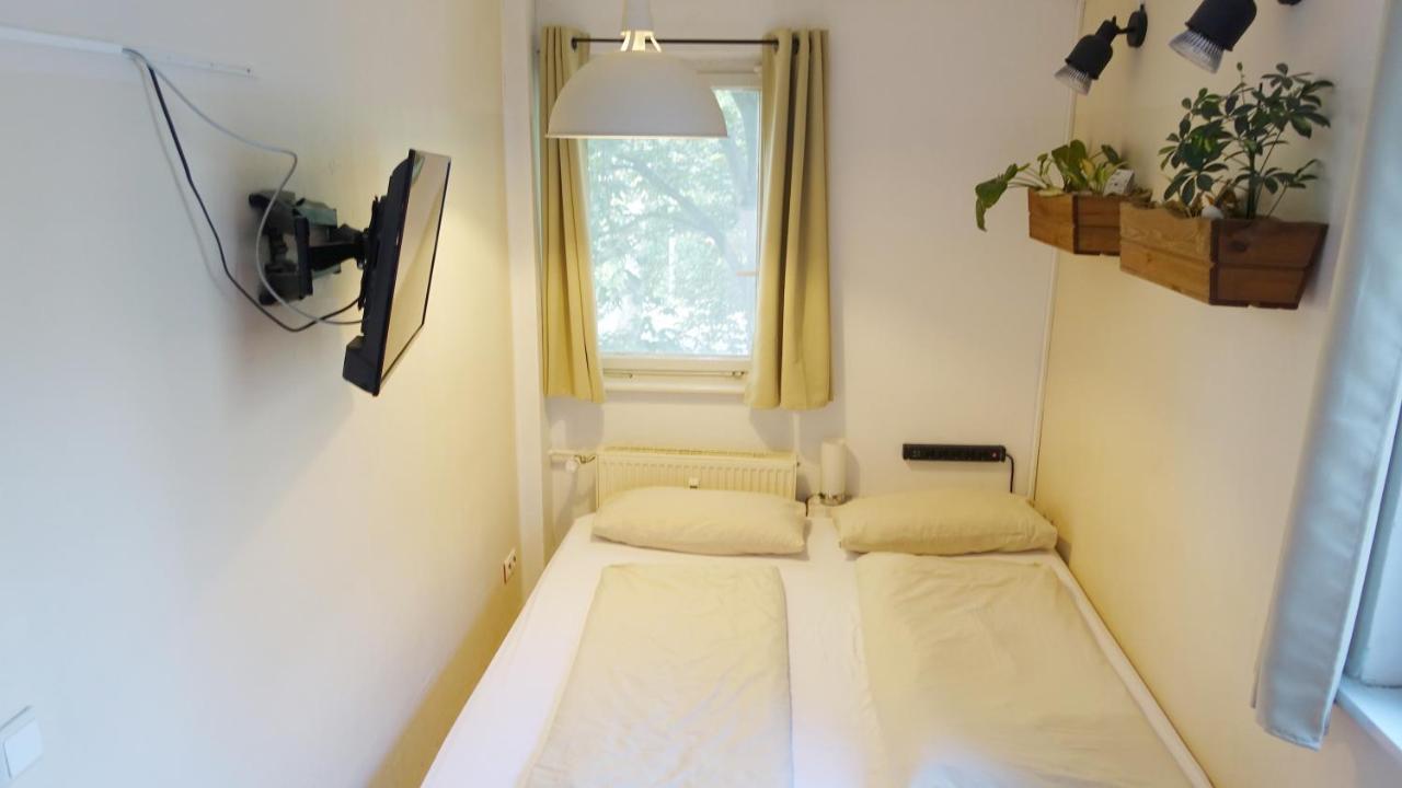 1 Zimmer In Wohngemeinschaft, Netflix, Premium Kabelfernsehen, Kueche Apartment Berlin Luaran gambar