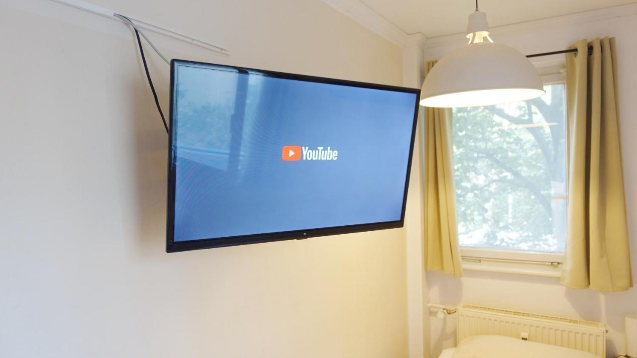 1 Zimmer In Wohngemeinschaft, Netflix, Premium Kabelfernsehen, Kueche Apartment Berlin Luaran gambar